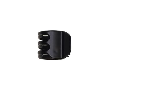 Broche chico 3 dientes negros