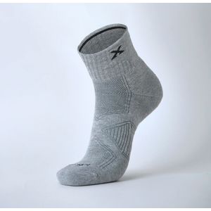 Medias 24/7 quarter gris talle m