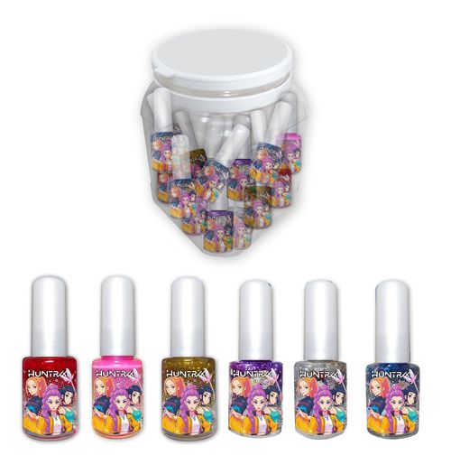 Esmaltes huntrix en caramelera