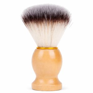 Brocha de afeitar con mango de madera